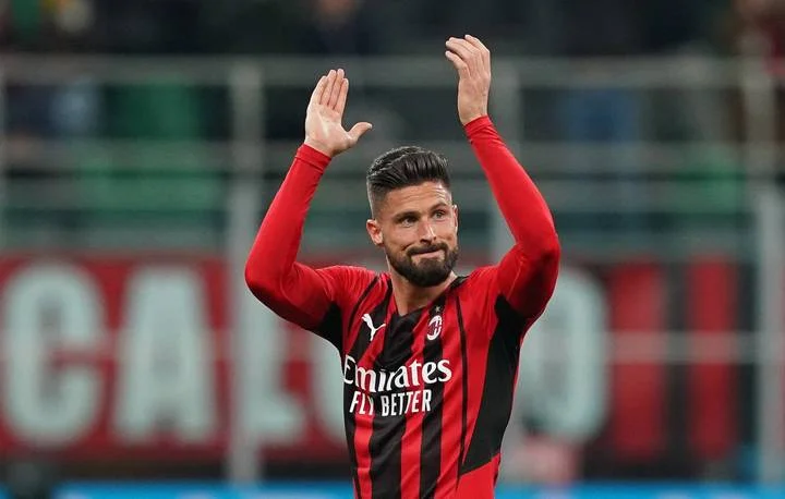 «Милан» упустил победу над «Дженоа», забив в концовке встречи в свои ворота
