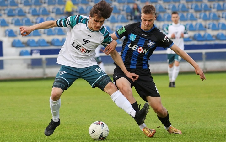 БК Леон организовала товарищеский матч между клубами-партнерами
