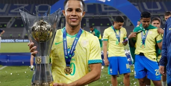 Агент: Педро был лучшим игроком сборной Бразилии Агент: Педро был лучшим игроком сборной Бразилии