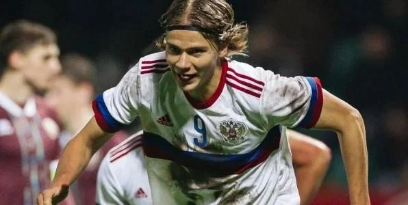 Нападающий Кокшаров назвал главную проблему «Пари НН» Нападающий Кокшаров назвал главную проблему «Пари НН»