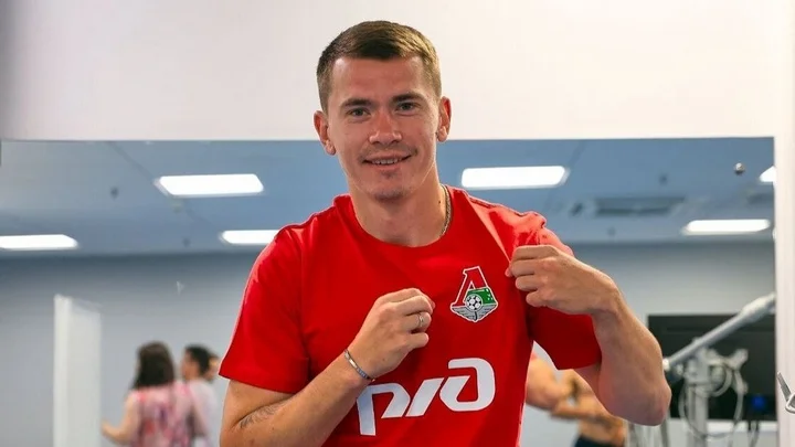 Дмитрий Воробьев: «Благодарен «Локомотиву» за то, что доверили десятку. Прекрасно знаю, что под этим номером играл Лоськов» Дмитрий Воробьев: «Благодарен «Локомотиву» за то, что доверили десятку. Прекрасно знаю, что под этим номером играл Лоськов»