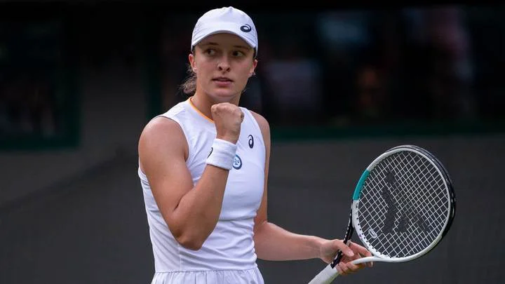 Ига Швентек разгромила Диану Парри во втором круге Олимпиады-2024 Ига Швентек разгромила Диану Парри во втором круге Олимпиады-2024