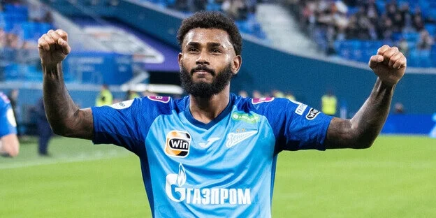 В «Зените» опровергли информацию об уходе Вендела в «Галатасарай» В «Зените» опровергли информацию об уходе Вендела в «Галатасарай»