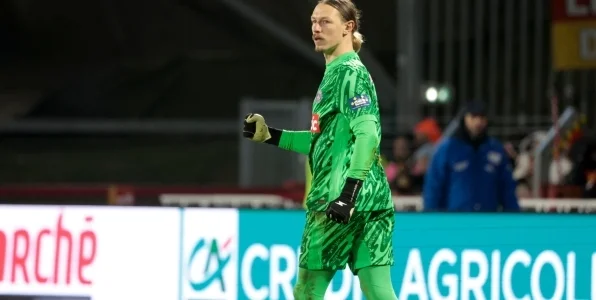 Наумов: Сафонов будет получать больше практики в чемпионате, а Донарумма — в ЛЧ Наумов: Сафонов будет получать больше практики в чемпионате, а Донарумма — в ЛЧ