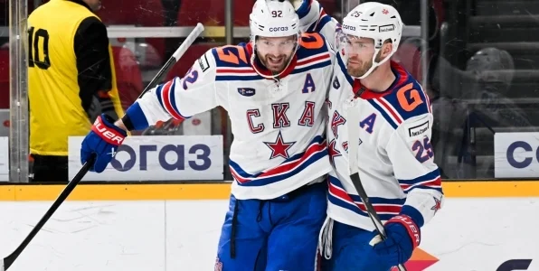 Земченок — о Кузнецове: Даже если он не играет, то он помогает ребятам, создает атмосферу Земченок — о Кузнецове: Даже если он не играет, то он помогает ребятам, создает атмосферу