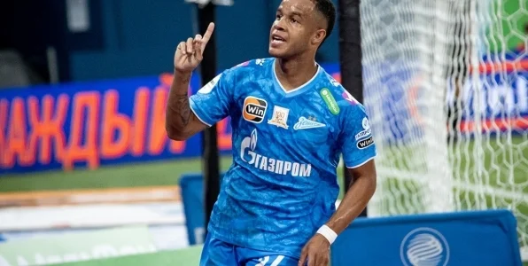 Агент Педро назвал ложью слухи об интересе к вингеру «Зенита» со стороны «Васко да Гама» Агент Педро назвал ложью слухи об интересе к вингеру «Зенита» со стороны «Васко да Гама»