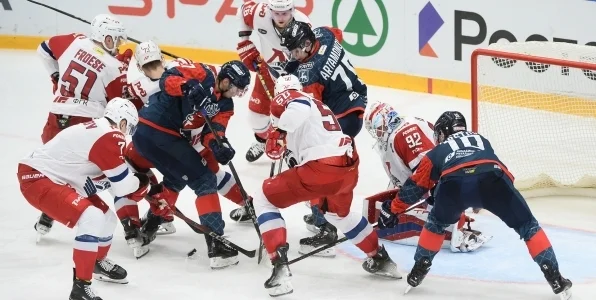 Плющев: судья не виноват в пропущенной «Торпедо» шайбе, Ларионов был на эмоциях Плющев: судья не виноват в пропущенной «Торпедо» шайбе, Ларионов был на эмоциях