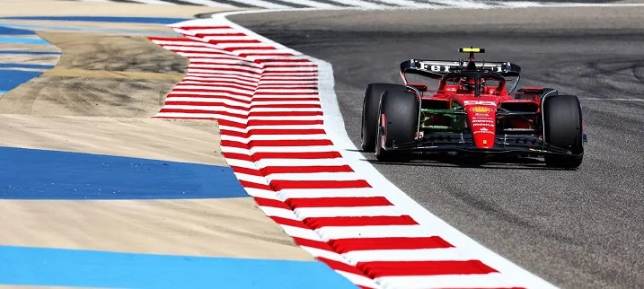 Бермэн попал в список лучших гонщиков Гран-при Саудовской Аравии по версии экспертов сайта «Ф-1» Бермэн попал в список лучших гонщиков Гран-при Саудовской Аравии по версии экспертов сайта «Ф-1»