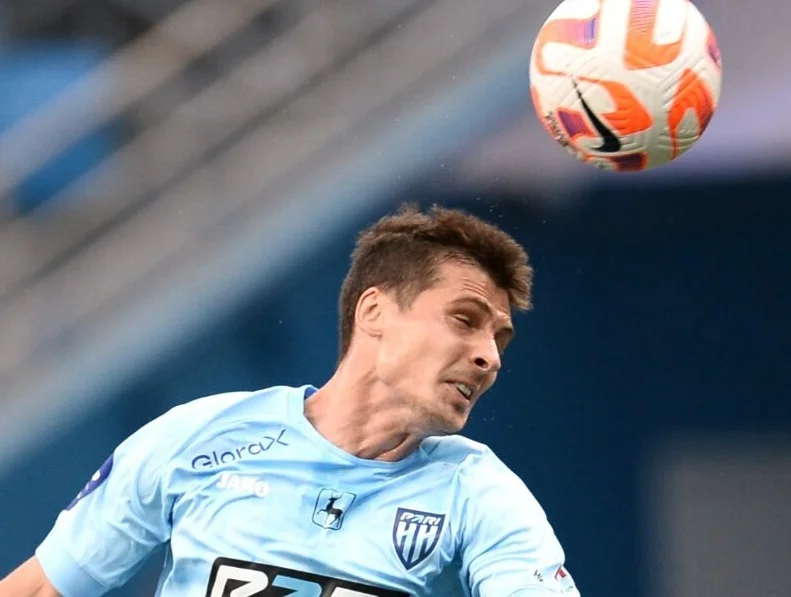 «Футболисты «ПАРИ НН» безобразно теряли мячи в центре поля, отсюда пропущенные голы» - Тихий «Футболисты «ПАРИ НН» безобразно теряли мячи в центре поля, отсюда пропущенные голы» - Тихий