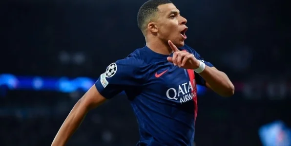 Билялетдинов: Хвича не станет для ПСЖ новым Мбаппе Билялетдинов: Хвича не станет для ПСЖ новым Мбаппе