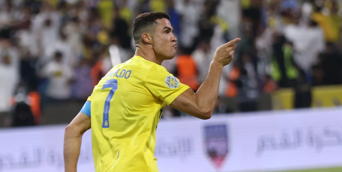 Роналду заработает 200 миллионов евро за следующий сезон Роналду заработает 200 миллионов евро за следующий сезон