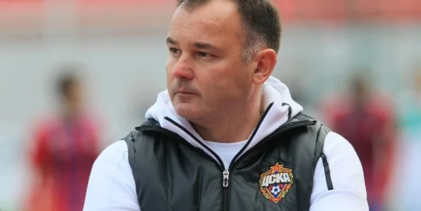 Гришин про Слуцкого: Во дворе тоже есть тренеры, и там тоже надо уметь работать Гришин про Слуцкого: Во дворе тоже есть тренеры, и там тоже надо уметь работать