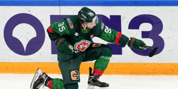 Хоккеист Галимов: «С 10 класса перестал посещать школу, а потом получил диплом магистра» Хоккеист Галимов: «С 10 класса перестал посещать школу, а потом получил диплом магистра»