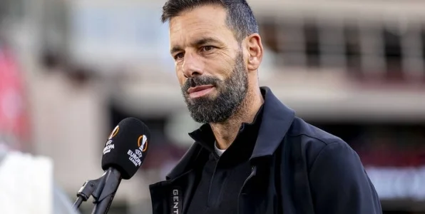 Руд ван Нистелрой: «В «Манчестер Юнайтед» настало время перевернуть этот сезон» Руд ван Нистелрой: «В «Манчестер Юнайтед» настало время перевернуть этот сезон»