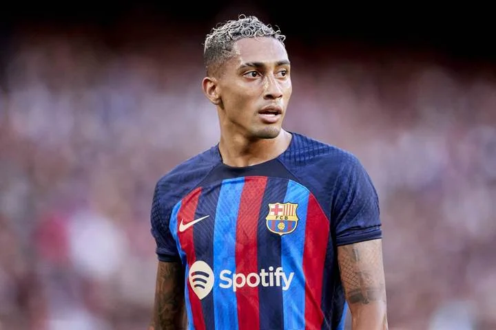 Вингер «Барселоны» Рафинья хочет вернуться в АПЛ Вингер «Барселоны» Рафинья хочет вернуться в АПЛ