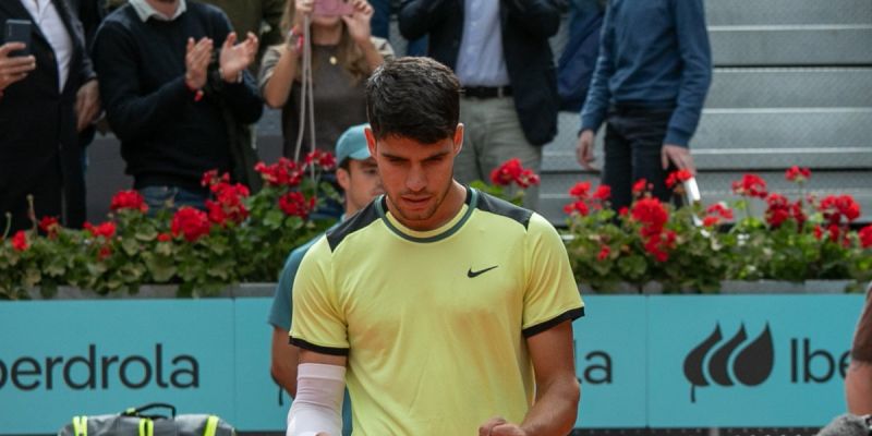 Штруфф — Алькарас. Прогноз и ставки на матч ATP Мадрид (30 апреля 2024 года)