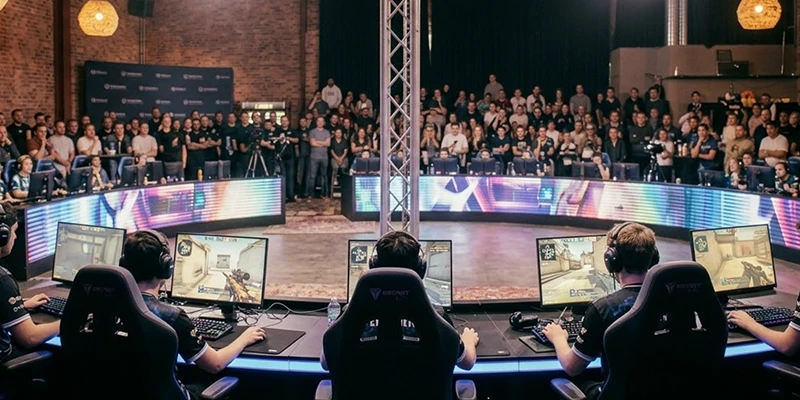 FUT Esports - MOUZ FUT Esports - MOUZ