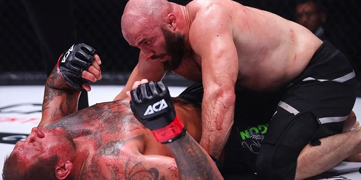 “Александр Емельяненко: интервью после боя с Исмаиловым”