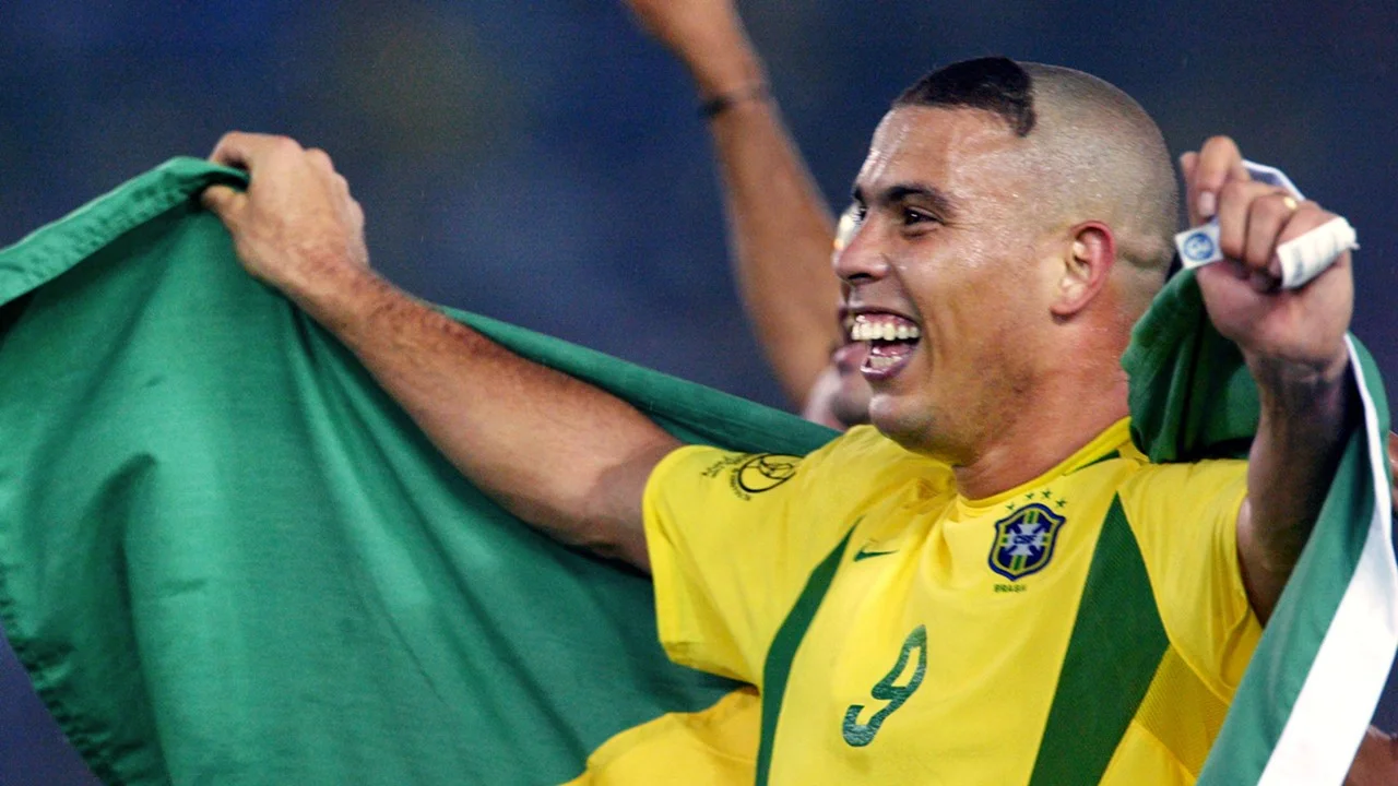 Кто выиграет Чемпионат Мира по Футболу? Кто выиграет Чемпионат Мира по Футболу?