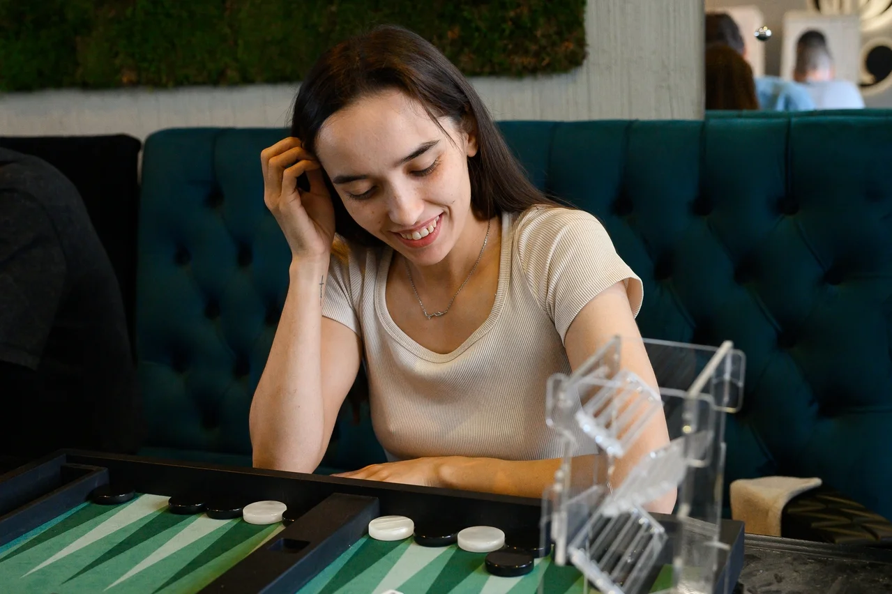 Турниру по нардам на Сходне не помешало даже гендерное разделение Турниру по нардам на Сходне не помешало даже гендерное разделение