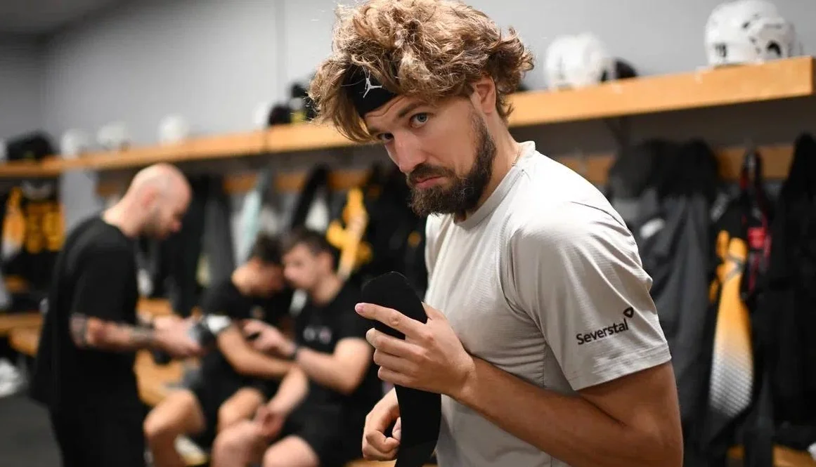 «Молодые пьют гораздо меньше нас». Большое интервью Кручинина - об уходе из «Торпедо» и новом клубе «Молодые пьют гораздо меньше нас». Большое интервью Кручинина - об уходе из «Торпедо» и новом клубе