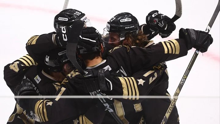 Аналитики OLIMPBET подготовили котировки на игру КХЛ «Локомотив» - «Адмирал» Аналитики OLIMPBET подготовили котировки на игру КХЛ «Локомотив» - «Адмирал»