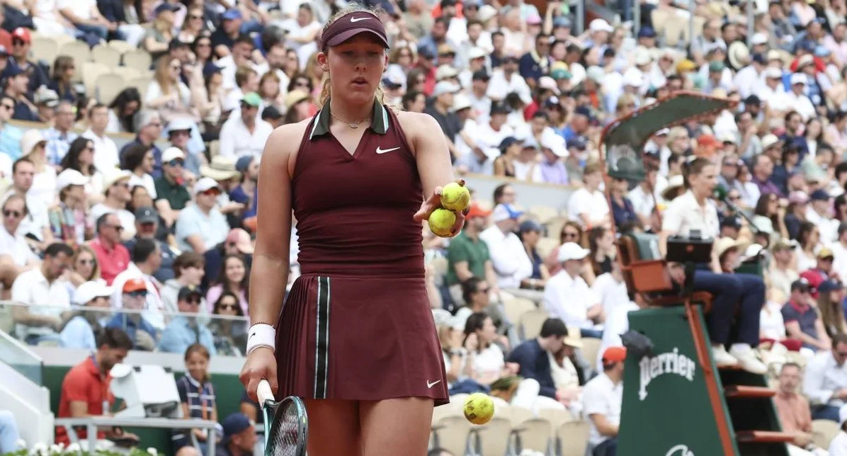 Клиент OLIMPBET поставил 150 000 на матч Андреева — Буассон в 1/4 «Ролан Гаррос»