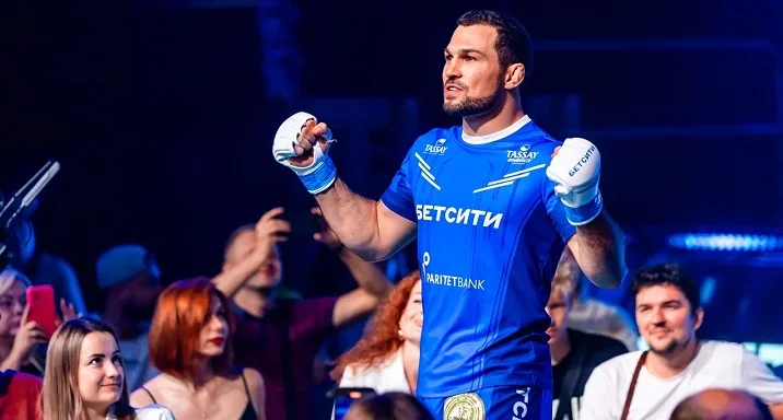 Вартанян одержал победу над Алиевым на турнире БЕТСИТИ Fight Nights в Минске Вартанян одержал победу над Алиевым на турнире БЕТСИТИ Fight Nights в Минске