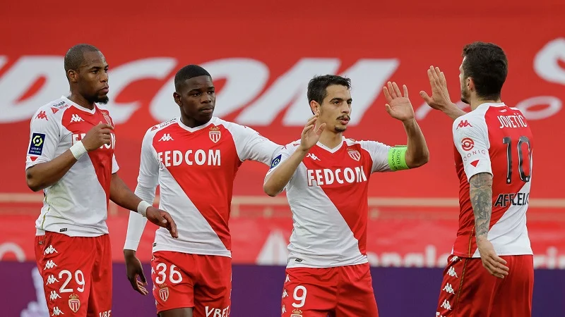«Монако» - «Лион»: центральный матч тура «Монако» - «Лион»: центральный матч тура