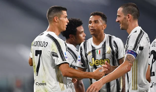 Вернется ли «Ювентус» на третье место в Серии А? Вернется ли «Ювентус» на третье место в Серии А?