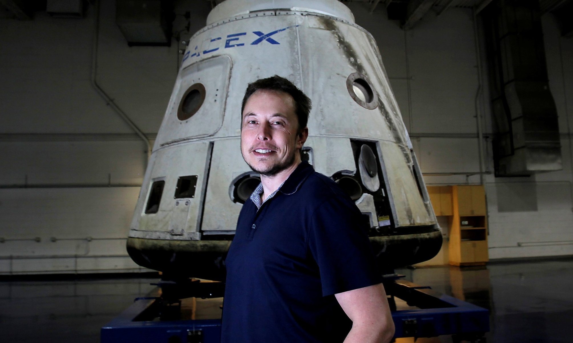 Каковы шансы того, что Илон Маск сам слетает в космос?