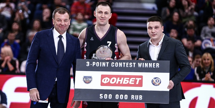 Виталий Фридзон выиграл конкурс и получил 500 000 рублей