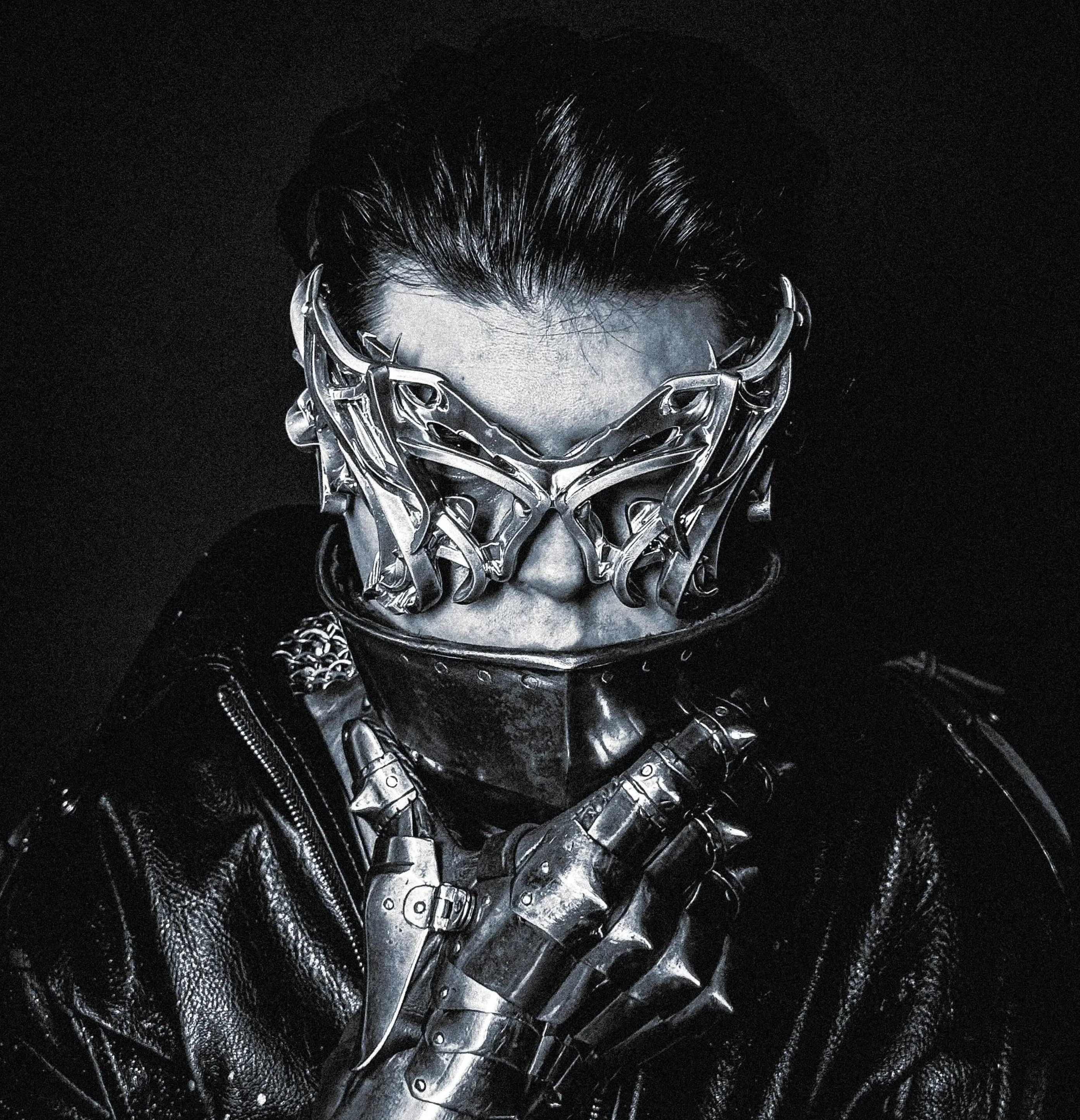 Покрас Лампас выпустил эксклюзивную маску в коллаборации с премией SLAY 2025 Покрас Лампас выпустил эксклюзивную маску в коллаборации с премией SLAY 2025