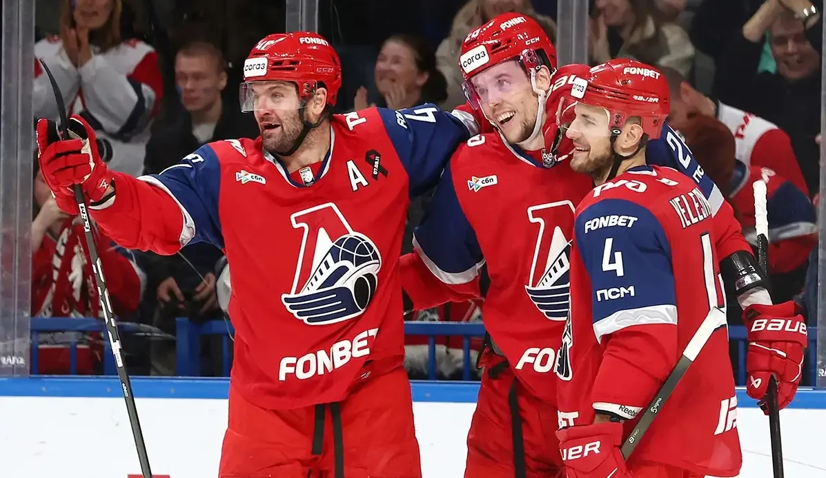 OLIMPBET: тренд — минимум по две шайбы в играх «Локомотива» и СКА с кэфом 1.85