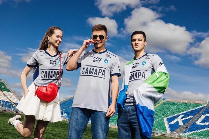 «Крылья Советов» сыграют с «Ахматом» в ретро-форме «Крылья Советов» сыграют с «Ахматом» в ретро-форме