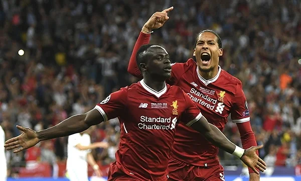 Фавориты на звание игрока года по версии ПФА Фавориты на звание игрока года по версии ПФА