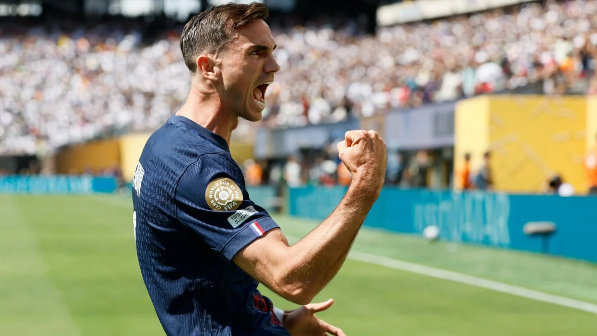 Клиенты OLIMPBET не сомневаются в победе ПСЖ над «Тоттенхэмом» в Суперкубке УЕФА Клиенты OLIMPBET не сомневаются в победе ПСЖ над «Тоттенхэмом» в Суперкубке УЕФА