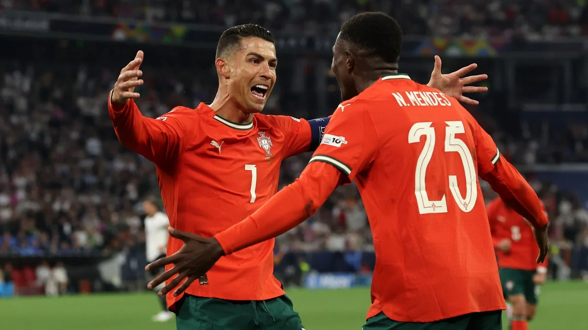 Клиенты OLIMPBET ставят на победу Португалии над Венгрией в отборе ЧМ-2026 Клиенты OLIMPBET ставят на победу Португалии над Венгрией в отборе ЧМ-2026