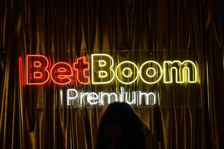 BetBoom провел пабстомп на финал BLAST Premier Spring Groups 2024 в Москве