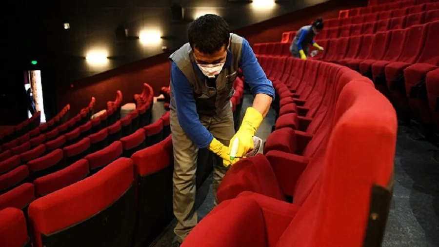 Какой фильм в 2020 году станет самым кассовым?