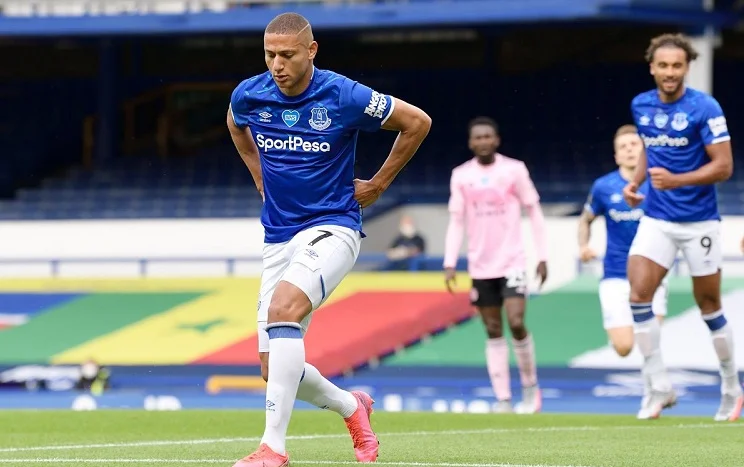 Кто окажется сильнее в противостоянии «Эвертон» - «Лестер»?