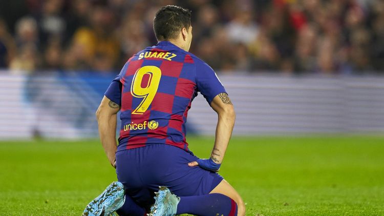 БК «1хСтавка»: Кого «Барселона» купит на замену Суаресу?