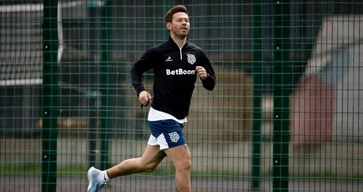 Гол амбассадора BetBoom Федора Смолова принес пользователям 1 000 000 фрибетов Гол амбассадора BetBoom Федора Смолова принес пользователям 1 000 000 фрибетов