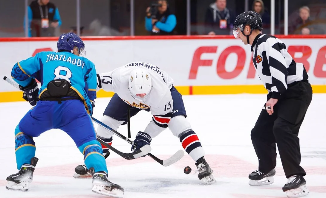 В Москве стартовал Чемпионат КХЛ 3х3 В Москве стартовал Чемпионат КХЛ 3х3