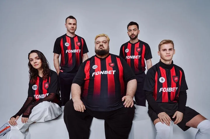 Евгения Медведева, Игорь Акинфеев, Сергей Пиняев объявили победителей конкурса проектов по поддержке российского спорта Евгения Медведева, Игорь Акинфеев, Сергей Пиняев объявили победителей конкурса проектов по поддержке российского спорта