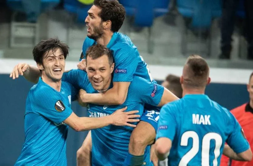 Как изменились шансы команд РПЛ на чемпионство после первого круга Как изменились шансы команд РПЛ на чемпионство после первого круга