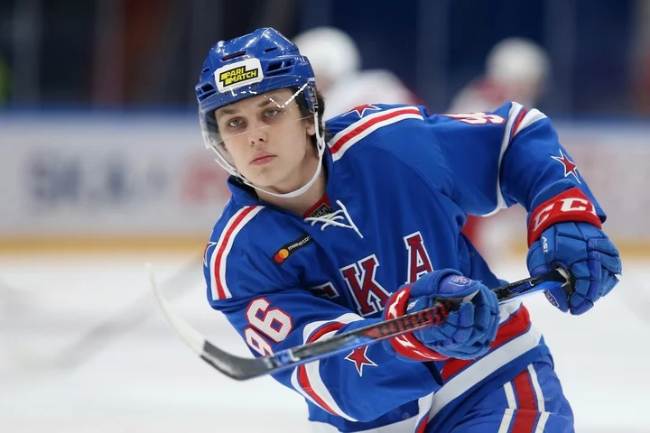 «Спартак» и Максим Кровяков согласовали двусторонний контракт сроком на четыре года «Спартак» и Максим Кровяков согласовали двусторонний контракт сроком на четыре года