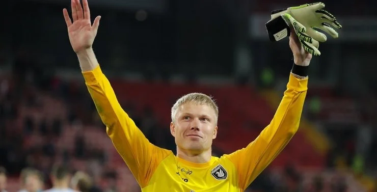 Дюпин прибил ЦСКА сэйвами, а Лесовой «Динамо» — дублем. Сборная 4-го тура РПЛ