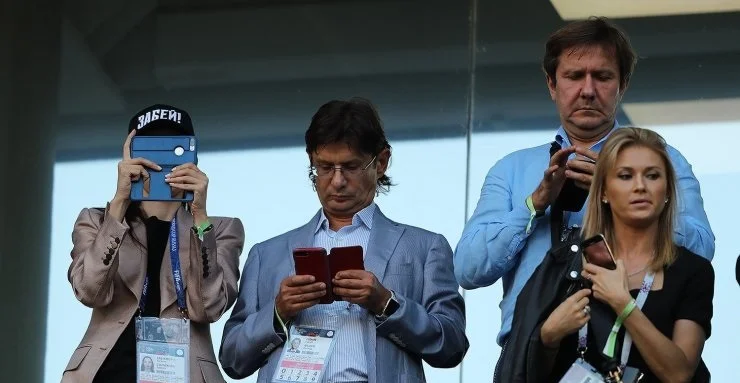 Истекающие контракты и вечные поиски опорника. У «Спартака» разруха в спортивном блоке Истекающие контракты и вечные поиски опорника. У «Спартака» разруха в спортивном блоке