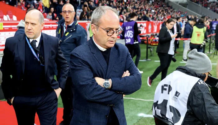 Кампуш сравнил подбор игроков с пазлом: «Если вставить Эйфелеву башню на Манхэттен, это не сработает» Кампуш сравнил подбор игроков с пазлом: «Если вставить Эйфелеву башню на Манхэттен, это не сработает»